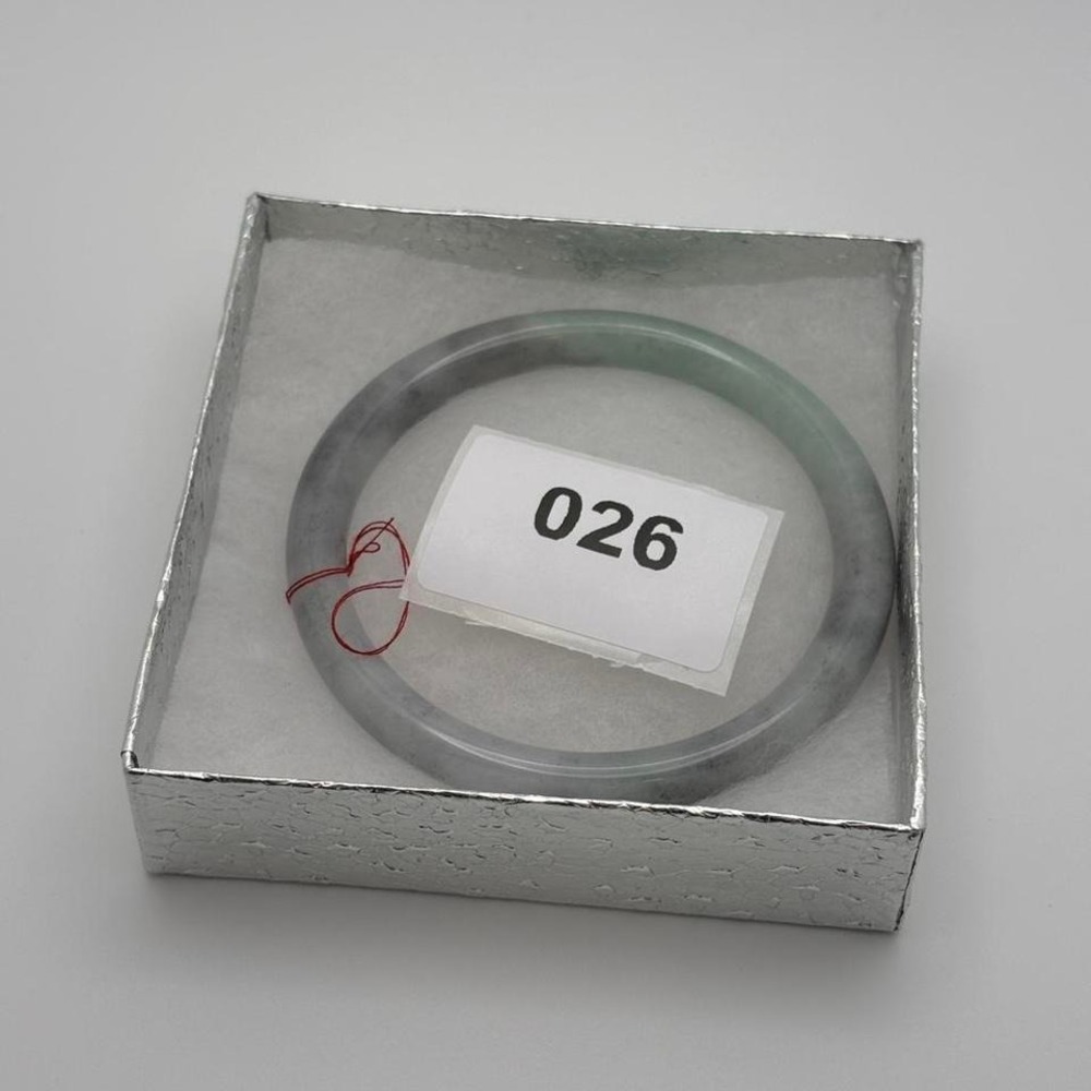 Jade Bangle - Picture 6 of 6